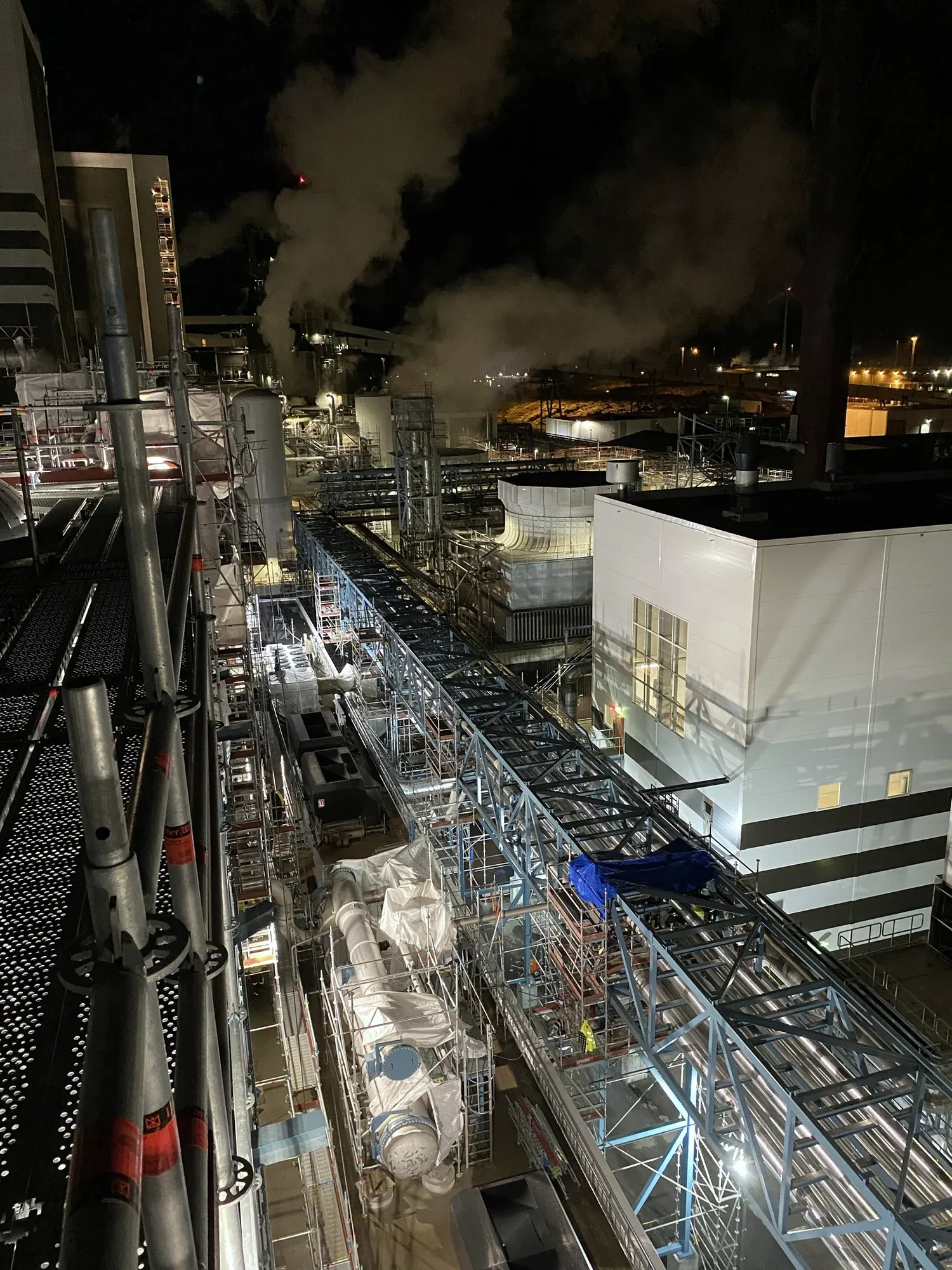 Sweden — Piping & Welding at Swedish Pulp Mill — Sweden · detail